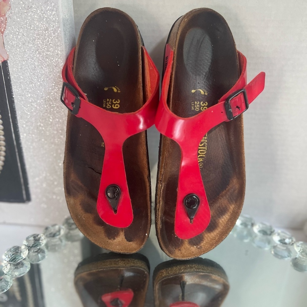 Birkenstock red Gizeh size 39 women 8